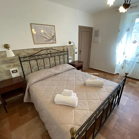 La Casa Di Nonna Tella Bed & Breakfast