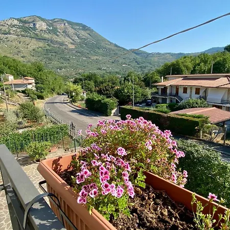 La Casa Di Nonna Tella * Lenola